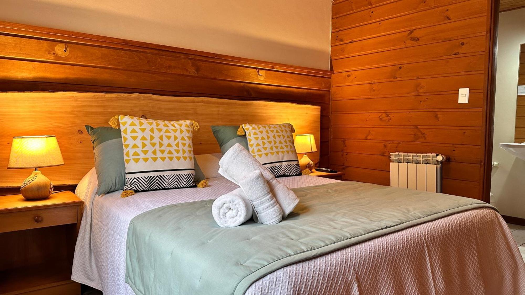 Hotel El Coihue Пукон Экстерьер фото
